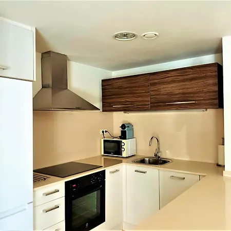 En Roses: Terraza, A/a, Wifi, Parking, 2ª Linea De Playa - Es-258-89 * Roses